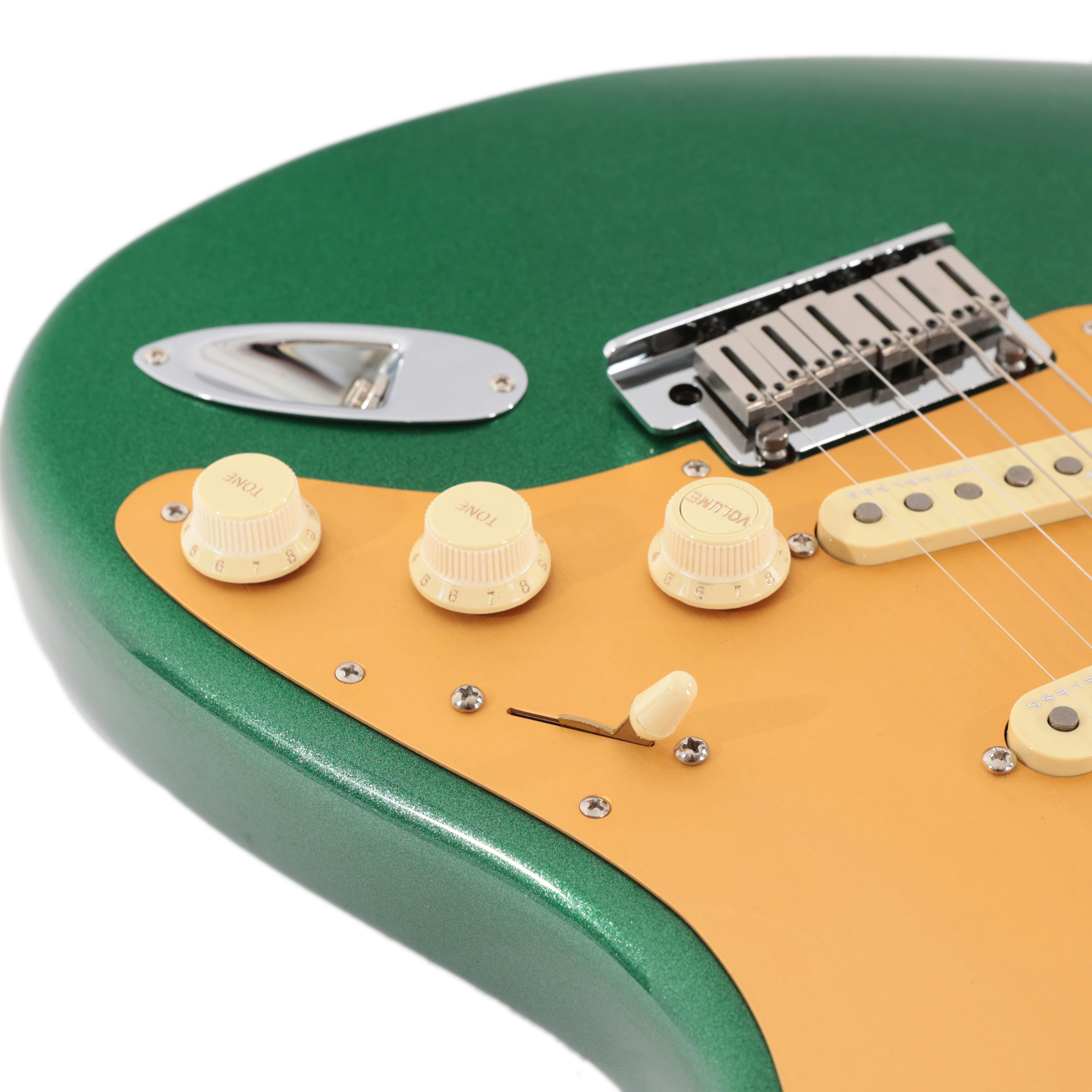 Fender American Ultra Stratocaster Mystic Pine & Anodized Gold Pickgua –  Chicago Music Exchange