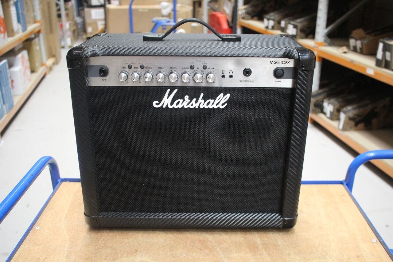 B Stock : Marshall MG30CFX 30w Carbon Fibre Finish Guitar Combo