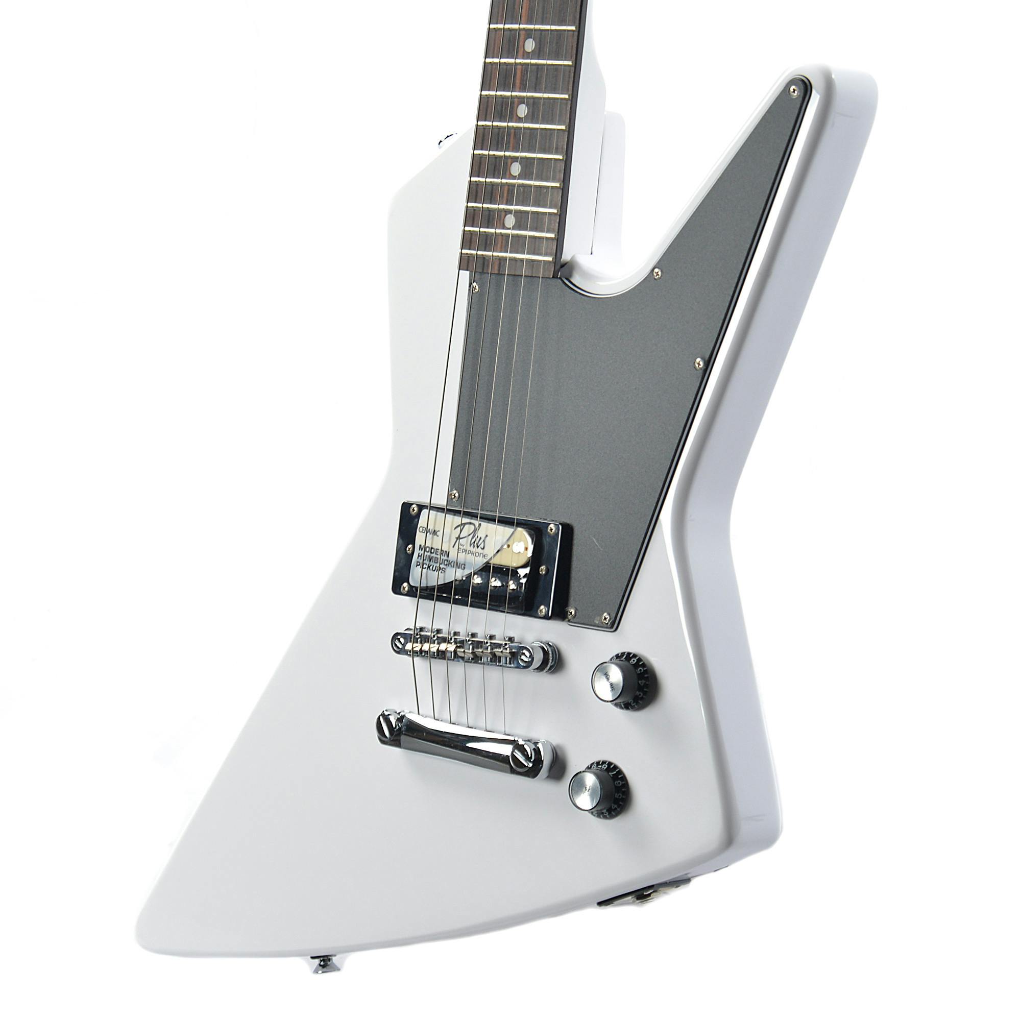 Epiphone PRO-1 EXPLORER Guitar Starter Pack in Alpine White