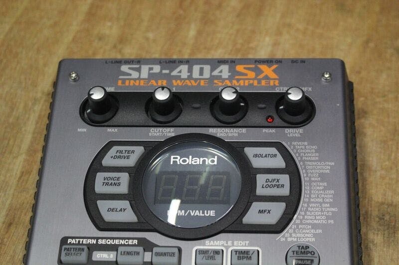 Second Hand - Roland SP404SX - Sequencer