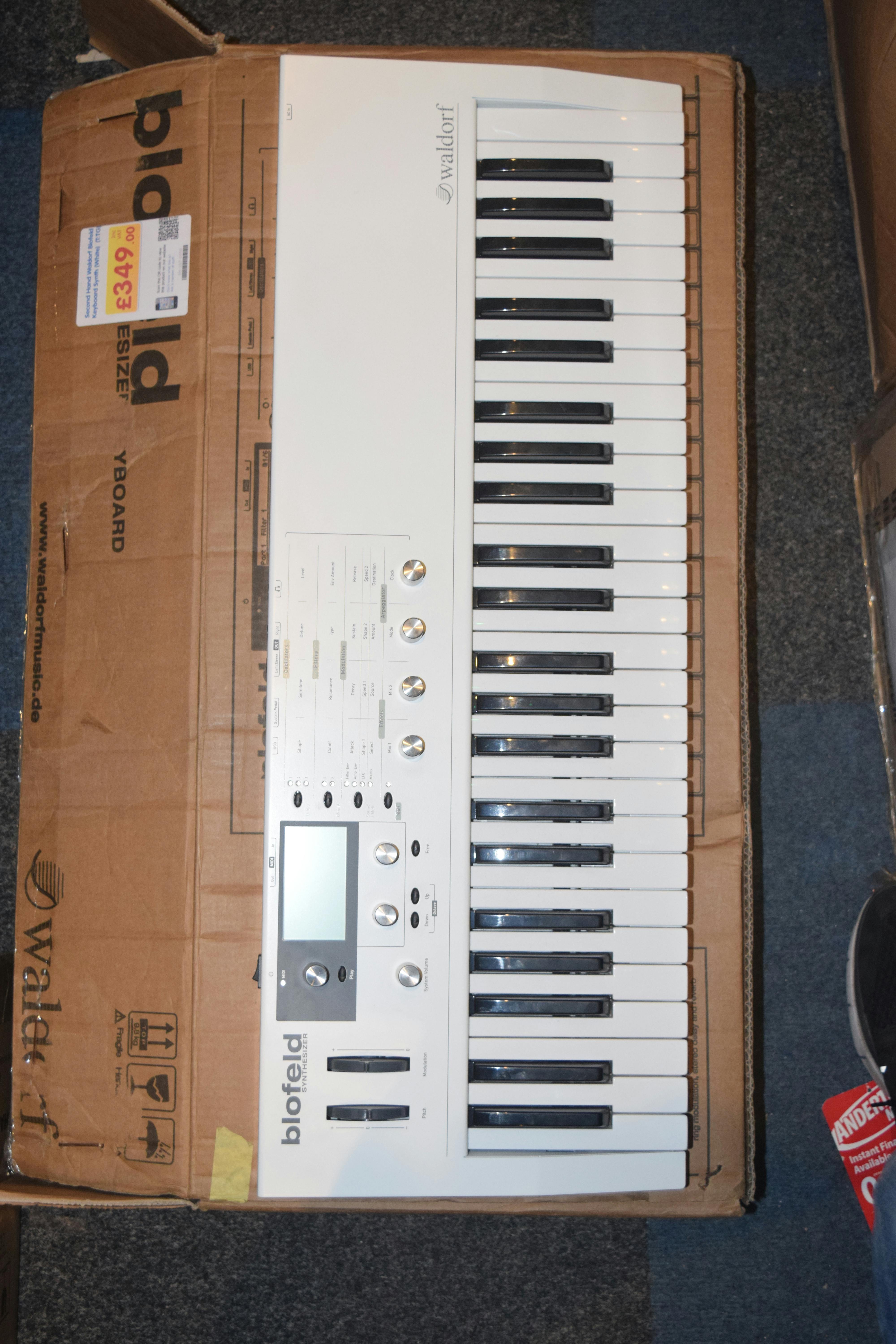 Second Hand Waldorf Blofeld Keyboard Synth (White) - Andertons