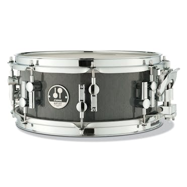 Pearl SensiTone Elite Snare 14x5 in Beaded Seamless Aluminium - Andertons  Music Co.