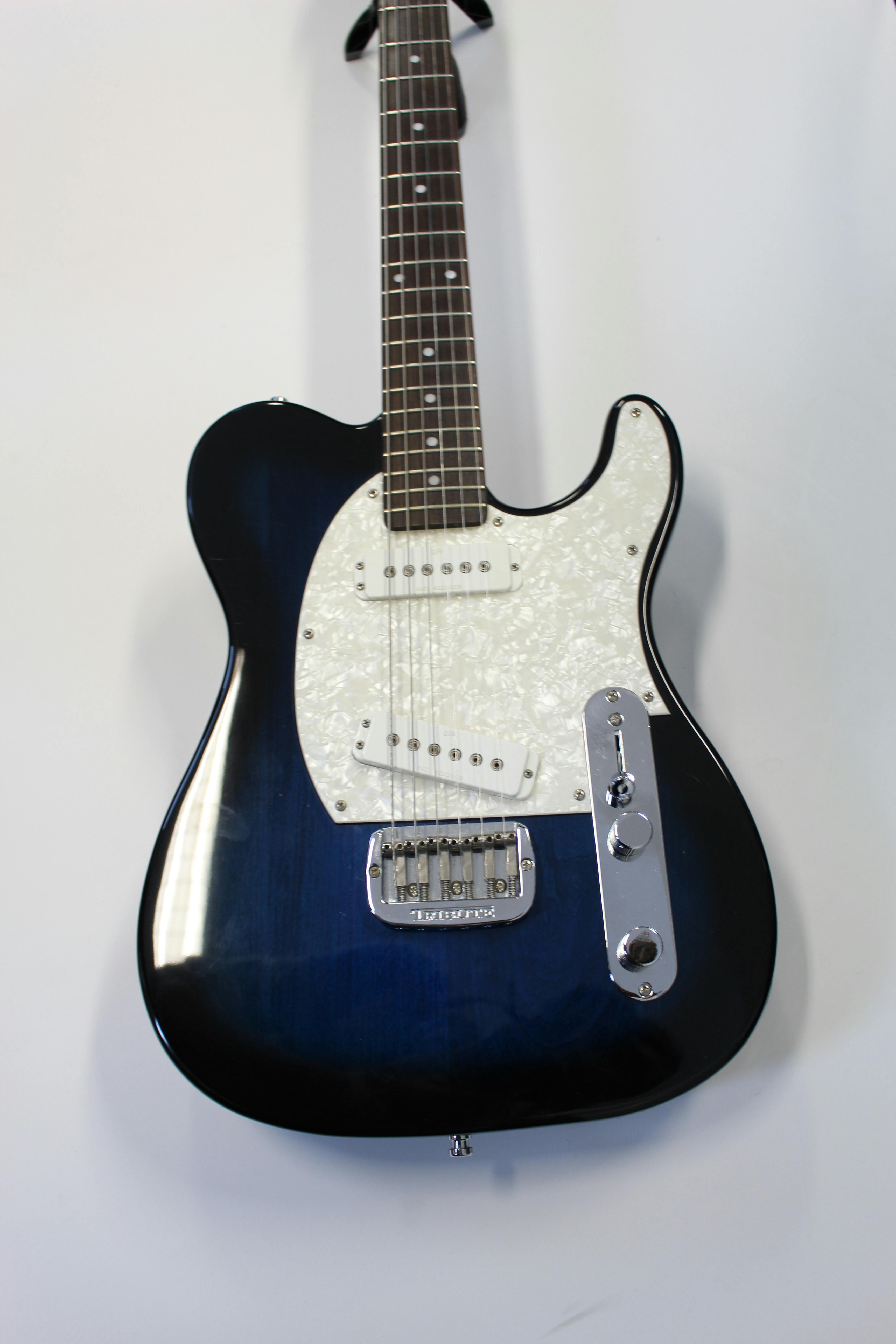 Second Hand G&L ASAT Tribute Special w/ gig bag - Andertons Music Co.