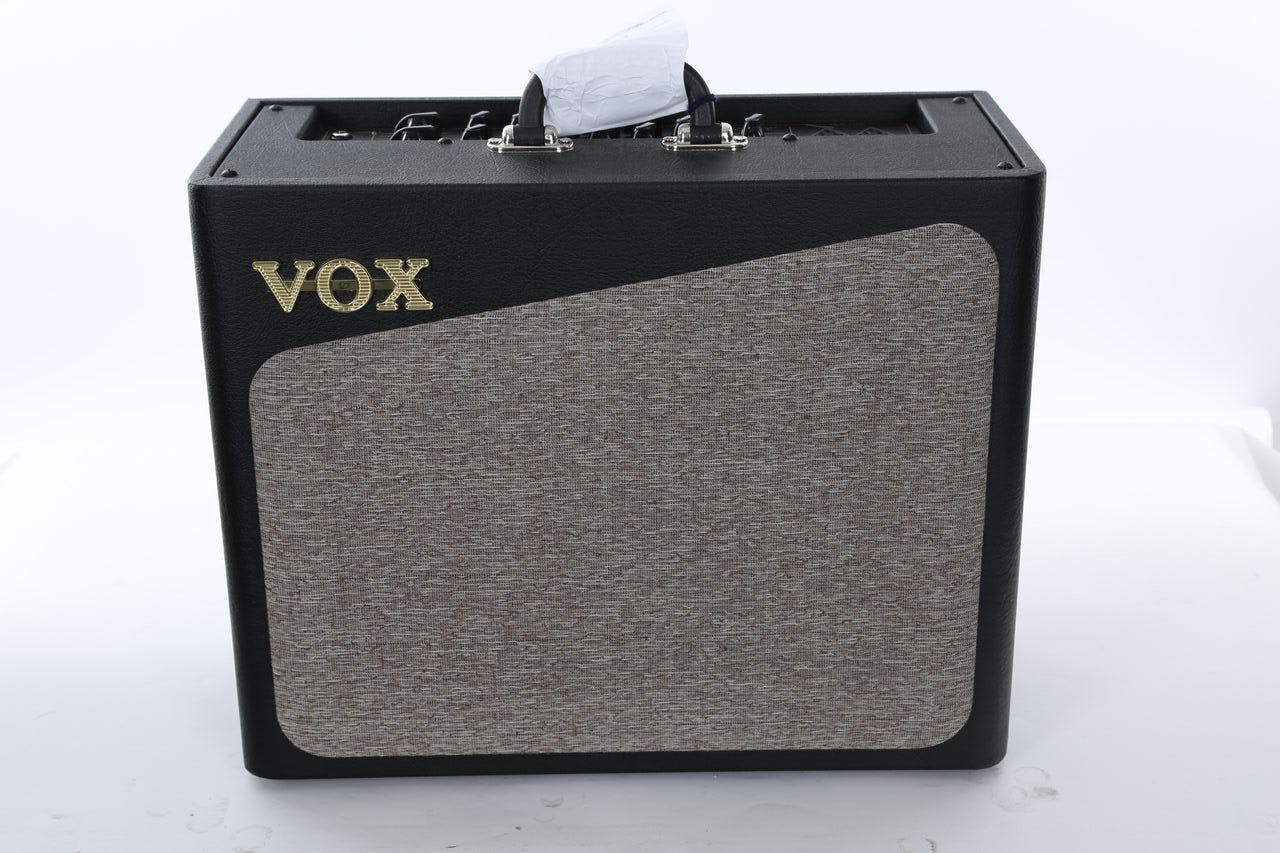 B Stock : Vox AV30 Analog Valve Amplifier - Andertons Music Co.