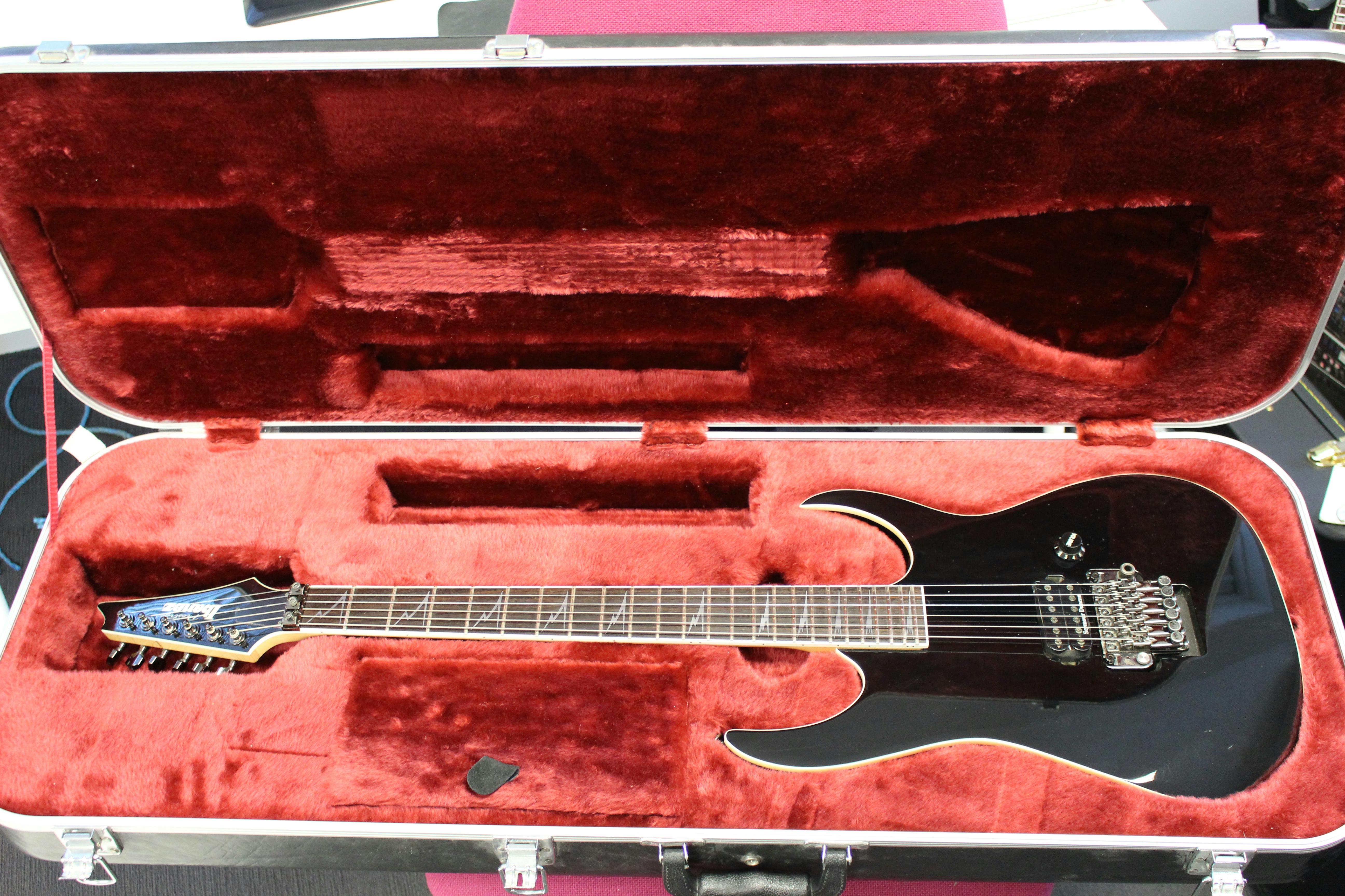 Second hand Ibanez Prestige rg2610z black Inc Hardcase - Andertons