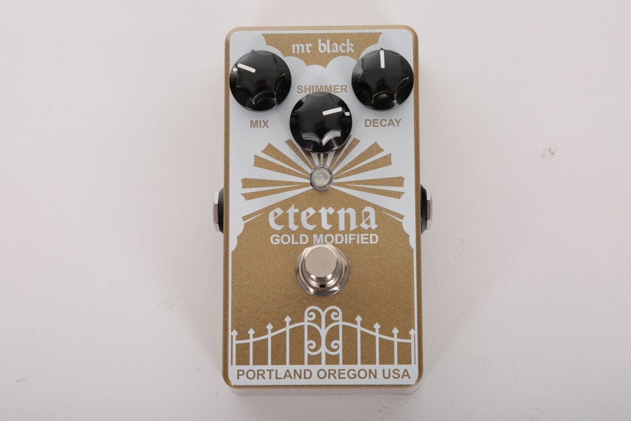 世界的に有名な Eterna MR.BLACK Used Eterna Reverb Shimmer Truetone