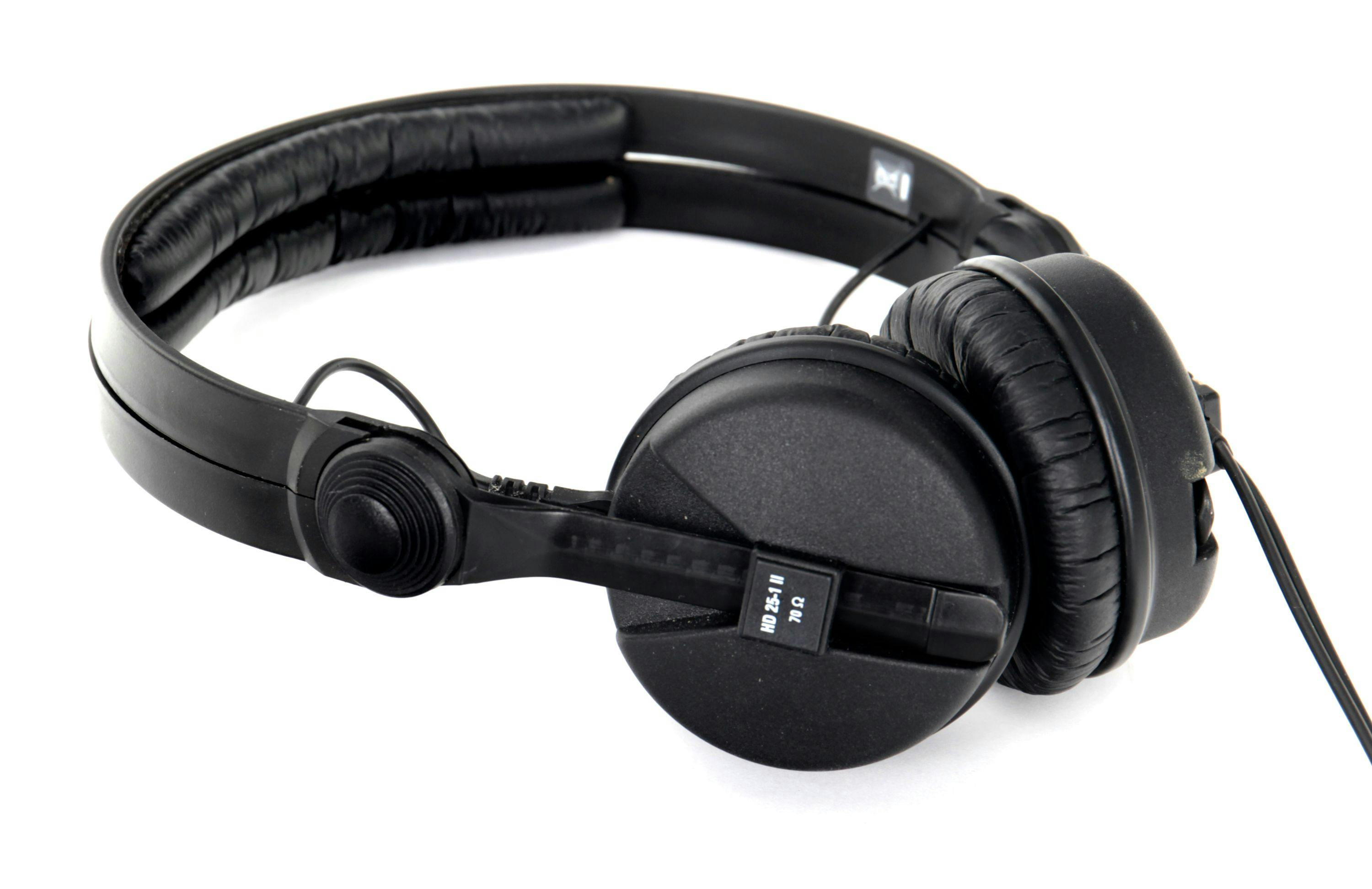 Sennheiser HD 25 Lite Headphones (60 Ohms) - Andertons Music Co.