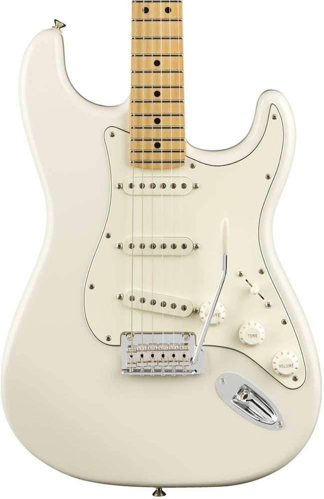 Fender Player Stratocaster with Maple Fretboard in Polar White