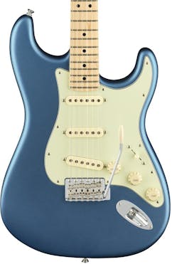 Fender American Performer Strat in Satin Lake Placid Blue