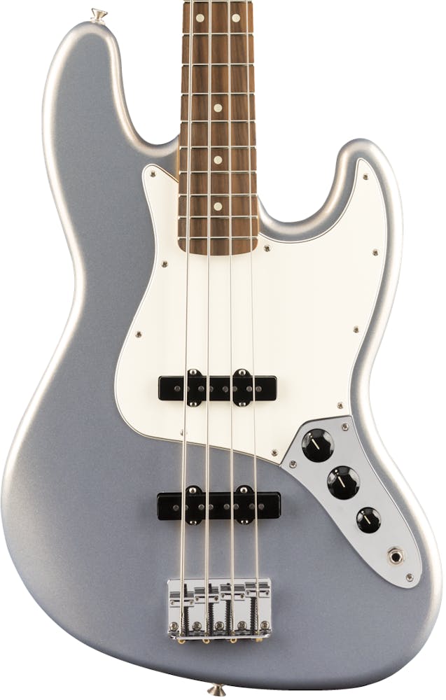 Fender Player Jazz Bass in Silver with Pau Ferro Fretboard