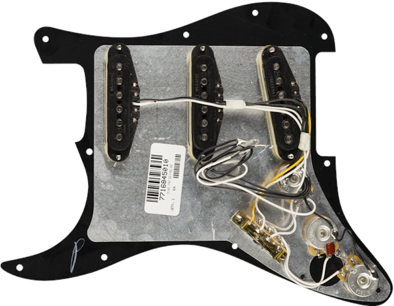 Fender Pre Wired Pickguard Stratocaster SSS Hot Noiseless in Black