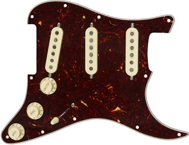 Fender Pre Wired Pickguard Stratocaster SSS Texas Special in Tortoise Shell