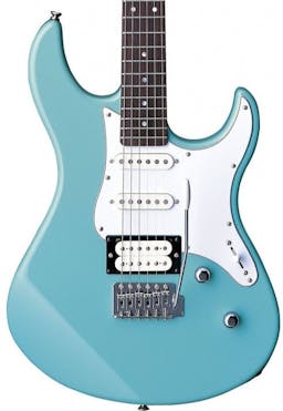 Yamaha Pacifica 112V Electric Guitar in Sonic Blue