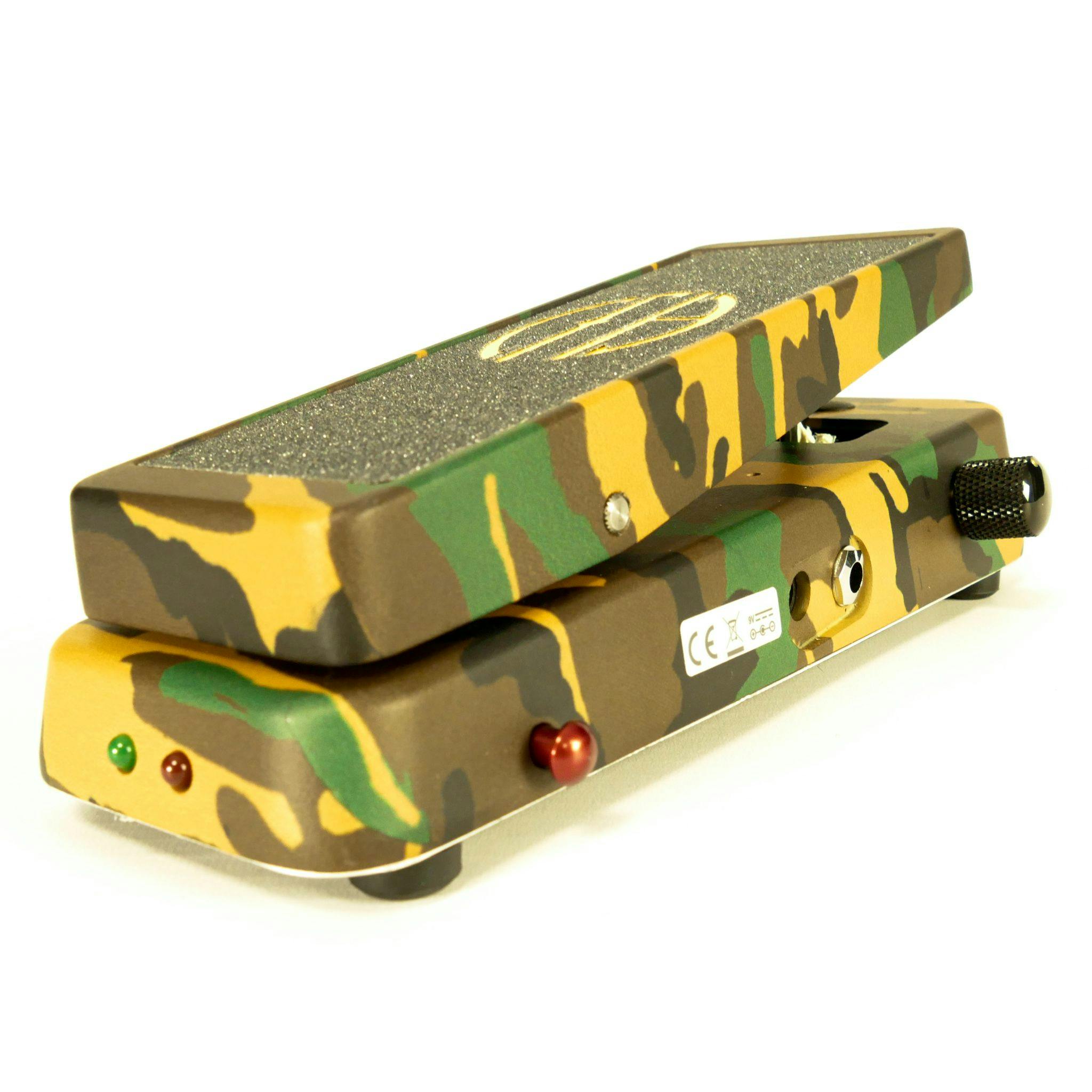 Dunlop Dimebag Cry Baby From Hell Camo Auto Return Wah pedal