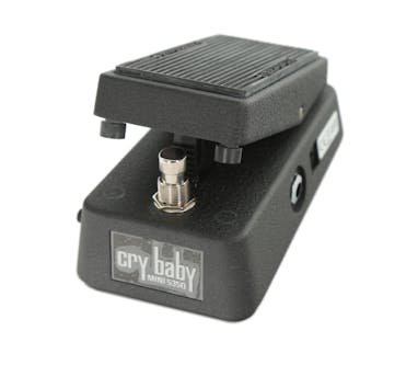 What is a Wah Pedal & What Does it Do? Our Expert Guide to Wah Pedals  (Updated for May 2022)