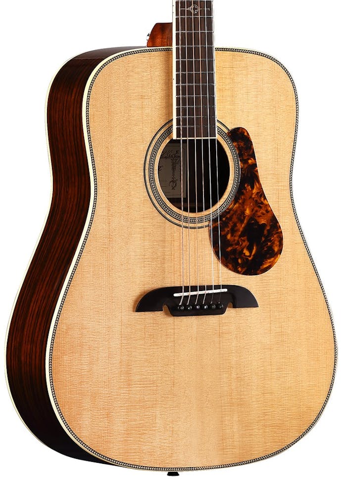 Alvarez Masterworks MD70BG Bluegrass Dreadnought Acoustic Guitar in Natural