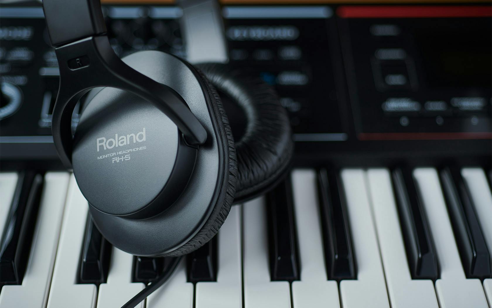 Roland RH5 Headphones - Andertons Music Co.