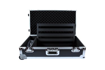 Pedaltrain Classic 3 with Wheeled Tour Case