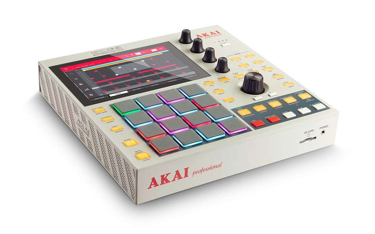 akai professional mpc one retro standalone sampler and sequencer