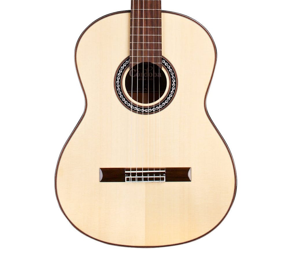 Cordoba C9 SP Solid Spruce with Deluxe Polyfoam Case Acoustic