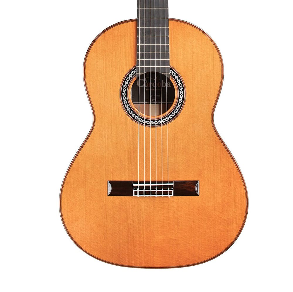 Cordoba C9 Parlor Solid Cedar with Deluxe Polyfoam Case Acoustic