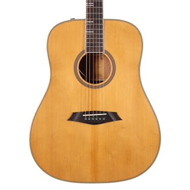 Sire Larry Carlton A4 Dreadnought Electro Acoustic in Natural