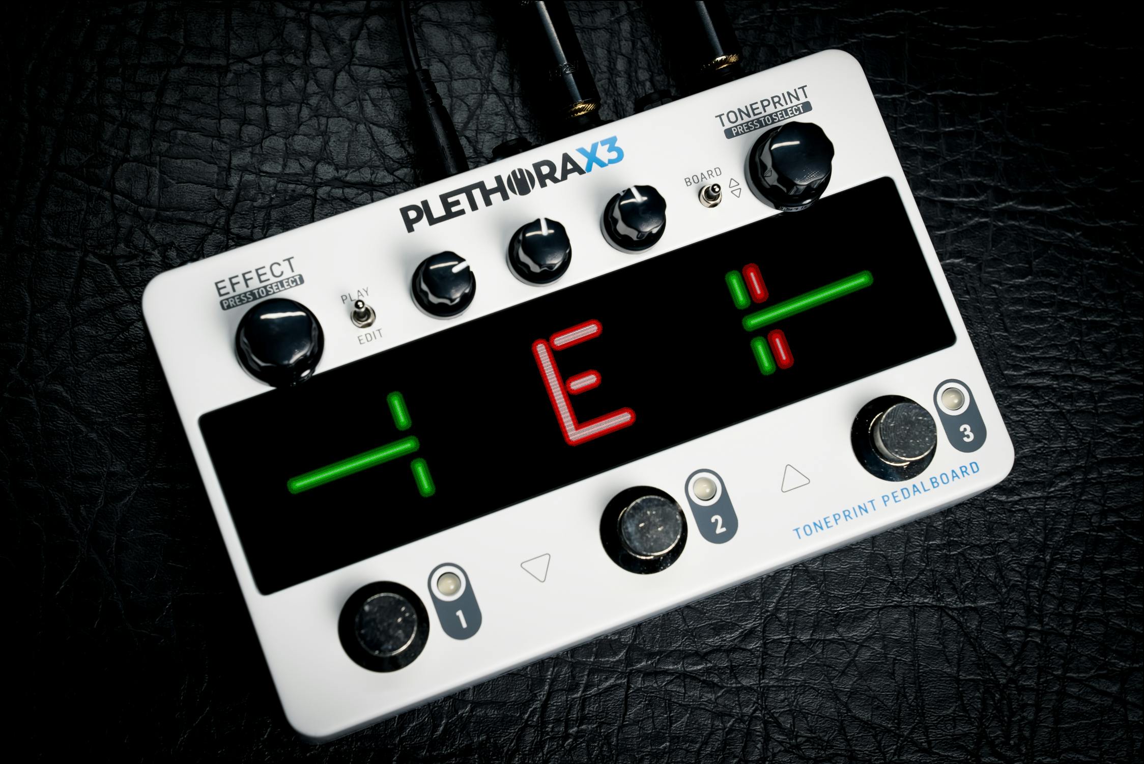 TC Electronic Plethora X3 TonePrint Multi-FX Pedalboard 