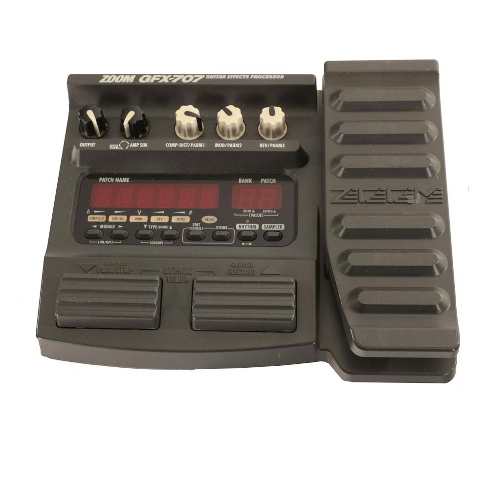 Second Hand Zoom GFX-707 Guitar Effects Processor