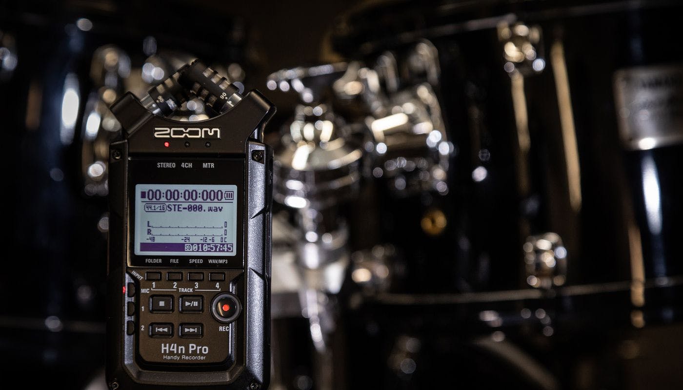 Zoom H4N PRO Stereo Handy Recorder in Black - Andertons Music Co.