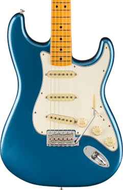 Fender American Vintage II 1973 Stratocaster Electric Guitar in Lake Placid Blue
