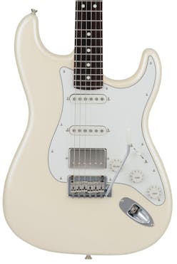 Fender Made in Japan Hybrid II Stratocaster in Olympic Pearl