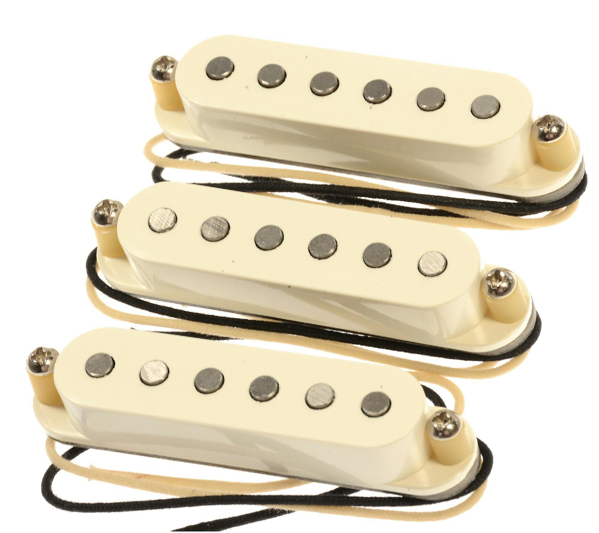 Bare Knuckle 6 String Apache Single Coil Strat Set - Parchment