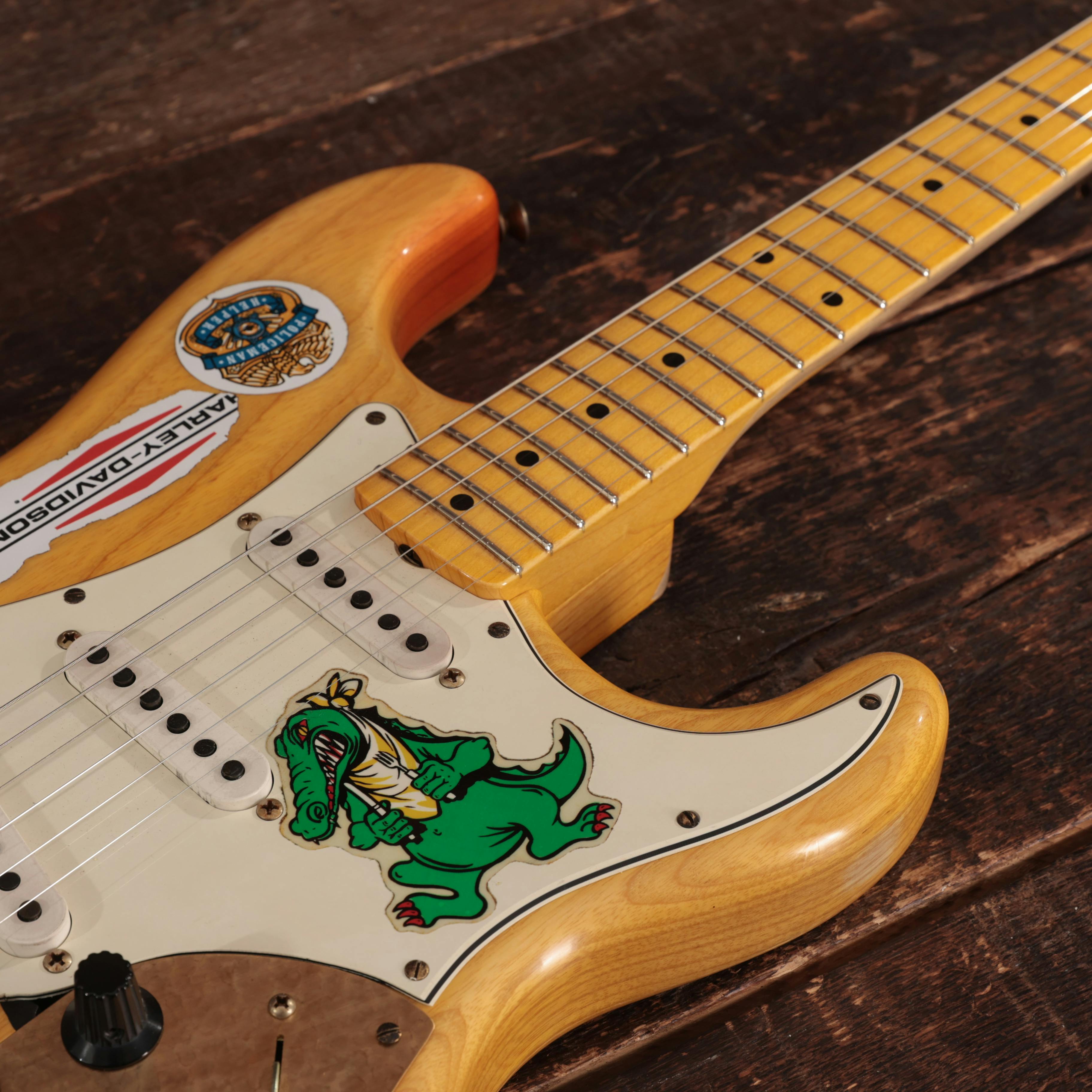 Fender Custom Shop Masterbuilt Jerry Garcia Alligator Stratocaster ...