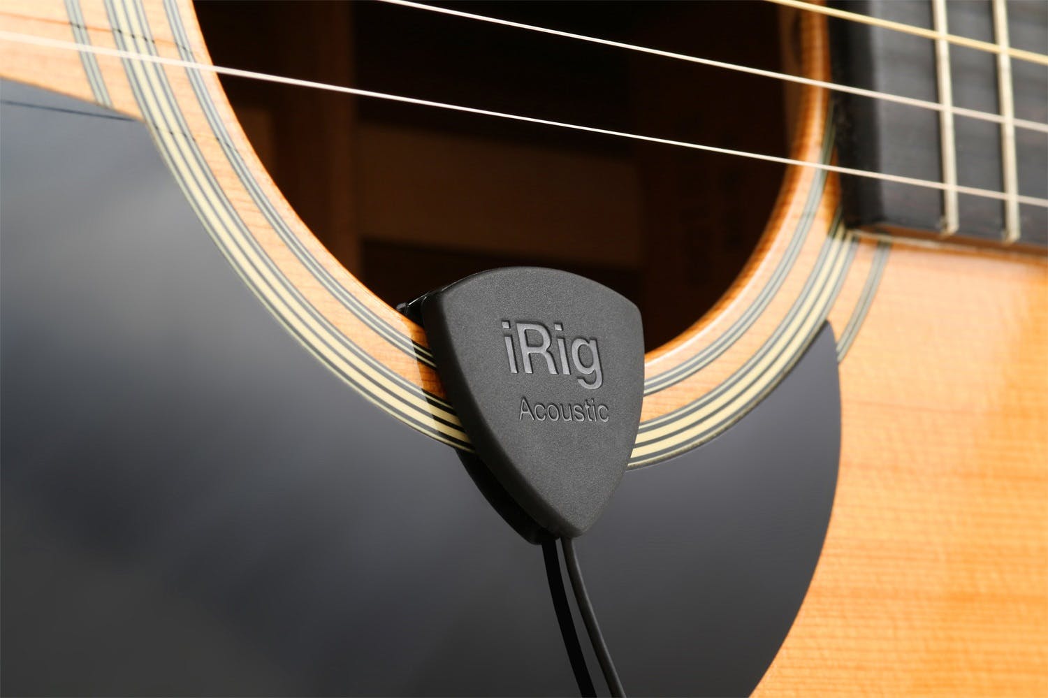 iRig Acoustic Acoustic Guitar Microphone Pickup for iOS