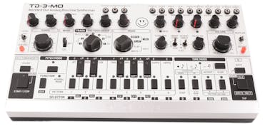 B Stock : Behringer TD-3-MO-SR “Modded Out” Analog Bass Line Synthesizer in Silver