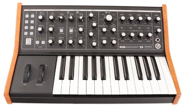B Stock : Moog Subsequent 37 Paraphonic Analog Desktop Synth